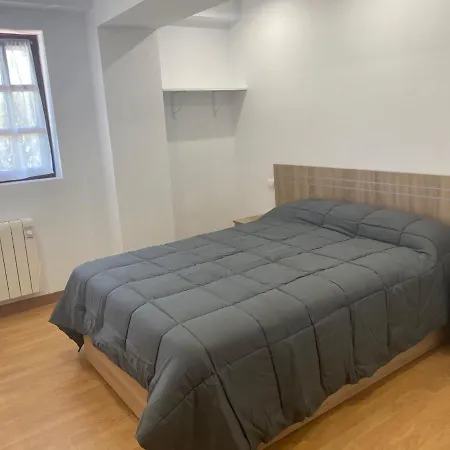 Estudios En * לורדו